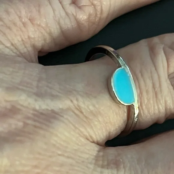 💖3/$10!!! Turquoise and silver dainty half circle ring. OS. - Picture 3 of 9